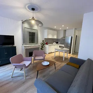 3 Pièces Neuf Au Pied Des Musées - Wifi&parking Apartamento