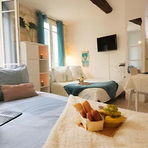 25 M2 Centre Apartamento